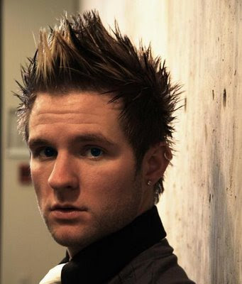 black hair with blonde highlights men black hair with blonde highlights men