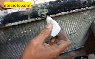 cara mengatasi radiator bocor