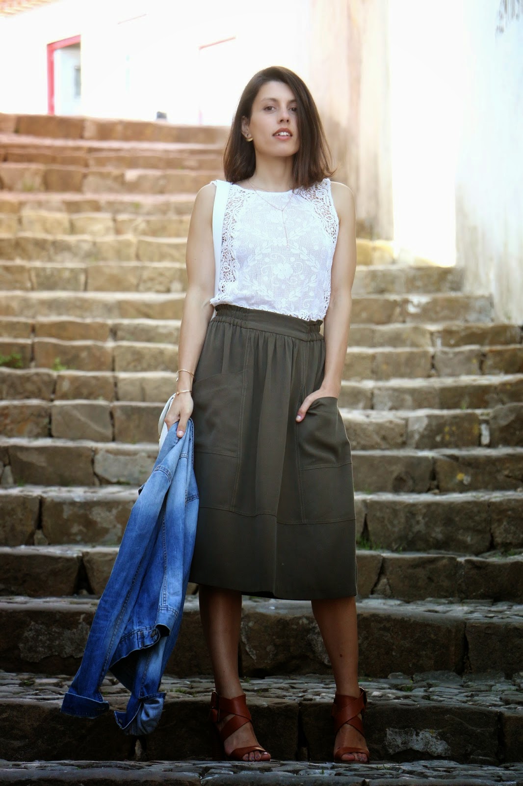 http://ilovefitametrica.blogspot.pt/2015/04/khaki-midi-skirt.html