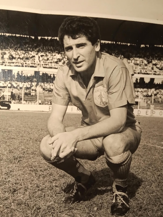 Juan Eulogio Urriolabeitia jugador de América de Cali (Colombia) Año 1965