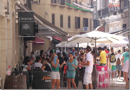 No existen callejones oscuros en feria.