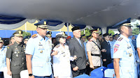 Komandan Lanal Bandung Hadiri Upacara Serah Terima Jabatan Danlanud Husein Sastranegara Bandung