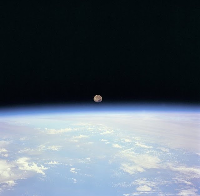 Blog Millennium Shahre@l: Fenomena Peredaran Bumi , Bulan ...