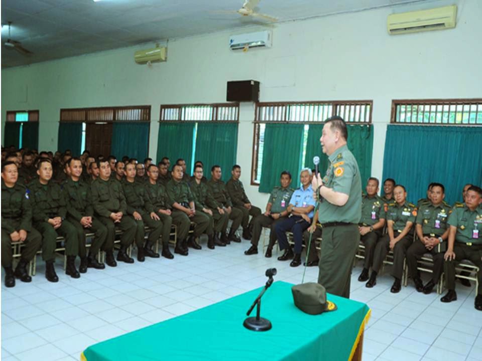 Korpri TNI AL: LATIHAN BELA NEGARA BAGI PNS DI LINGKUNGAN 