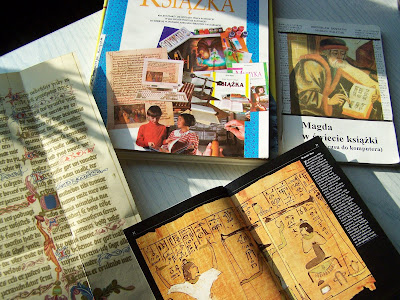 Magda w świecie książki (od papirusu do komputera) -zajęcia czytelnicze z uczniami klasy drugiej