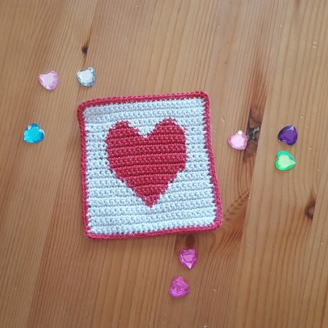 Heart crochet coasters for Valentine's Day