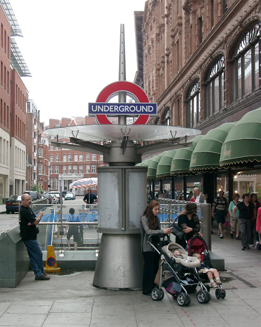 Underground, Hans Crescent, Knightsbridge, London