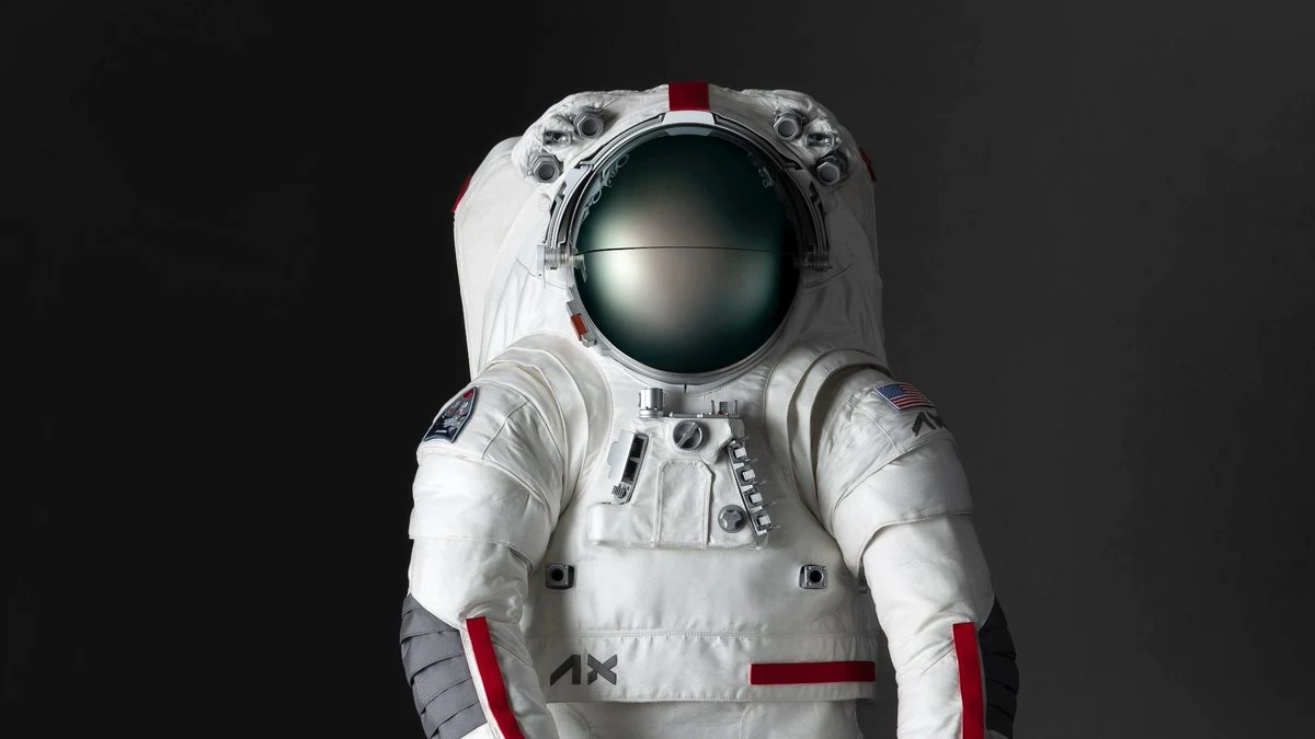 NASA เปิดตัวชุดอวกาศไปดวงจันทร์ปี 2026 ที่ออกแบบโดย Axiom Space และ Prada