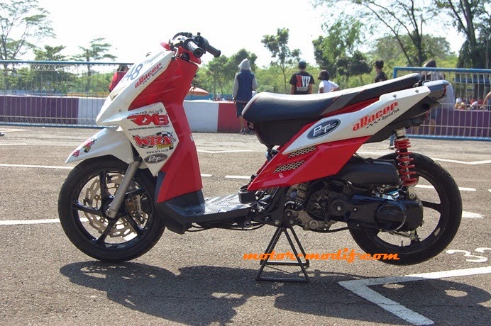 Foto Modif  Motor Yamaha X  Ride  2013 Spek Balapan