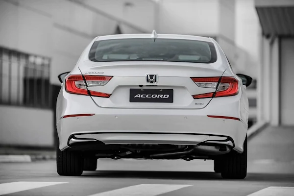 Honda Accord Híbrido 2022 apresentado no Brasil; nas lojas no 2º semestre