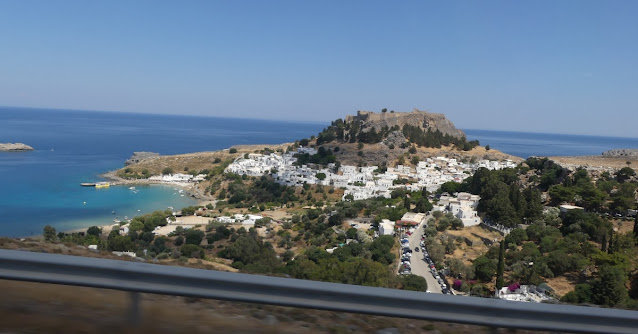 Rhodos - Lindos vom Bus aus gesehen