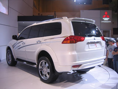 2011 New Generation Mitsubishi Pajero Sport concept