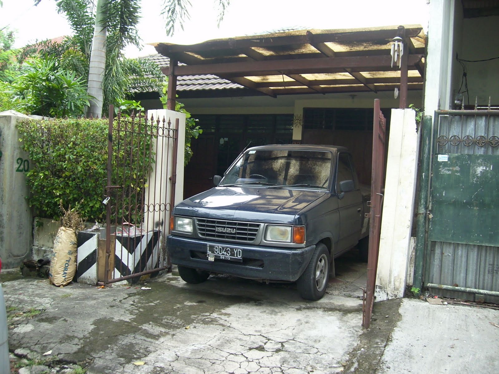 Rumah Dijual : jln. Dukuh Kupang barat 29/, Surabaya barat