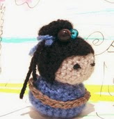 http://lesantoniesblog.blogspot.com.es/2014/03/amigurumi-kokeshis.html