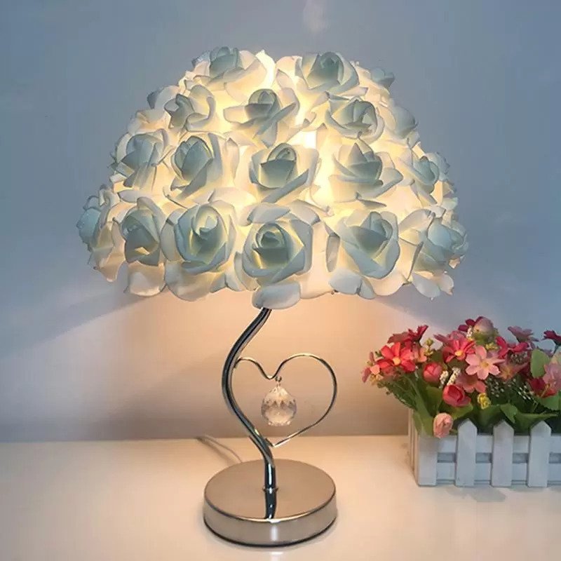 New Rose Flower Led Table Lamp European Style Wedding Party Bedroom Bedside Night Light Decoration Gift Holiday Lighting