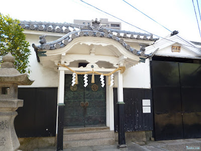 東成区の八阪神社