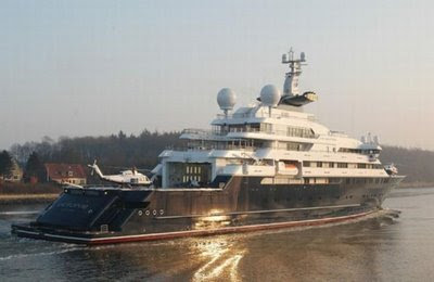 The World's Largest Privately Owned Yacht  Funny Picture