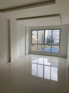 Apartamento, 3 dormitorios, quadra mar