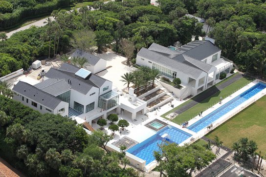 tiger woods ex wife new home. Tiger Woods is sure proud of