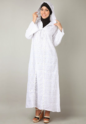 13 Foto Desain Baju Muslim Syahrini - Kumpulan Model Baju 