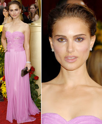 Natalie Portman looked absolutely stunning at the Academy Awards 2009.