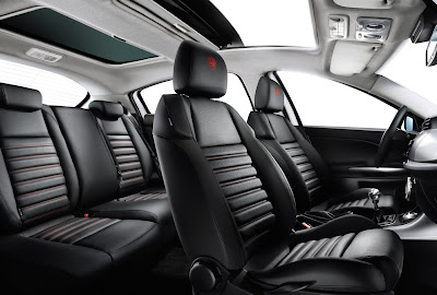 2011 Alfa Romeo Giulietta Interior