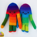 http://www.jensalittleloopy.com/hugamonster-crochet-pattern/