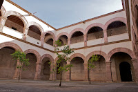 Цинцунцан - монастырь Санта-Ана. Штат Мичоакан