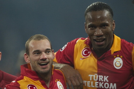 'Sneijder Kembali ke Bentuk Terbaik, Drogba Bukan yang Dulu Lagi' 