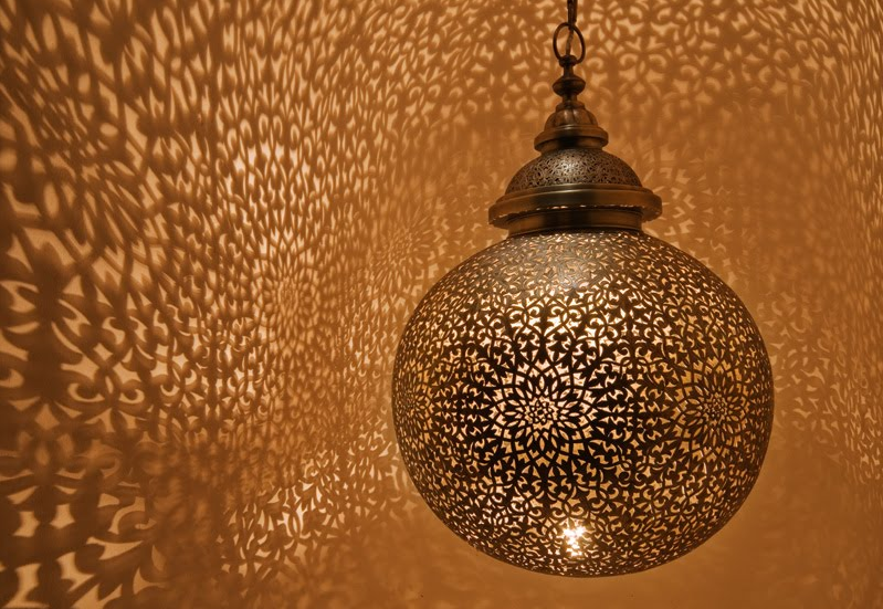 A beautiful hanging Moroccan lantern I would love to have in my home | Lindsay Eryn