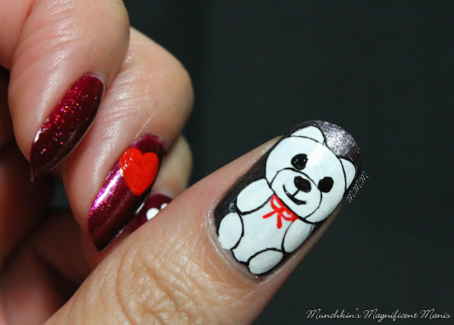 Teddy Bear Nail Design