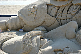 "Save Our Ocean Stop Plastic Pollution" de Sudarsan Pattnaik en el Festival de Revere, Massachusetts