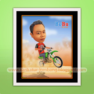 karikatur Naik motor KLX