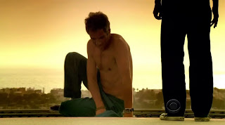 Jeremy Northam Shirtless on Miami Medical s1e02