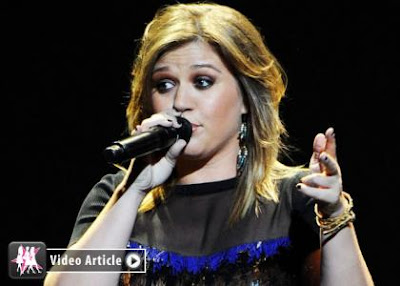 Celebrity Gossip Kelly Clarkson Stalking Fellow Songstress Adele
