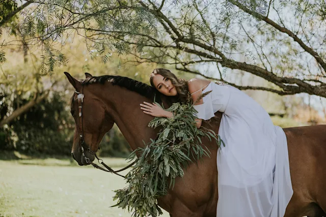 TRANSLUCENT PHOTOGRAPHY BOHO LUXE BLUE MOUNTAINS WEDDINGS AUSTRALIAN DESIGNER