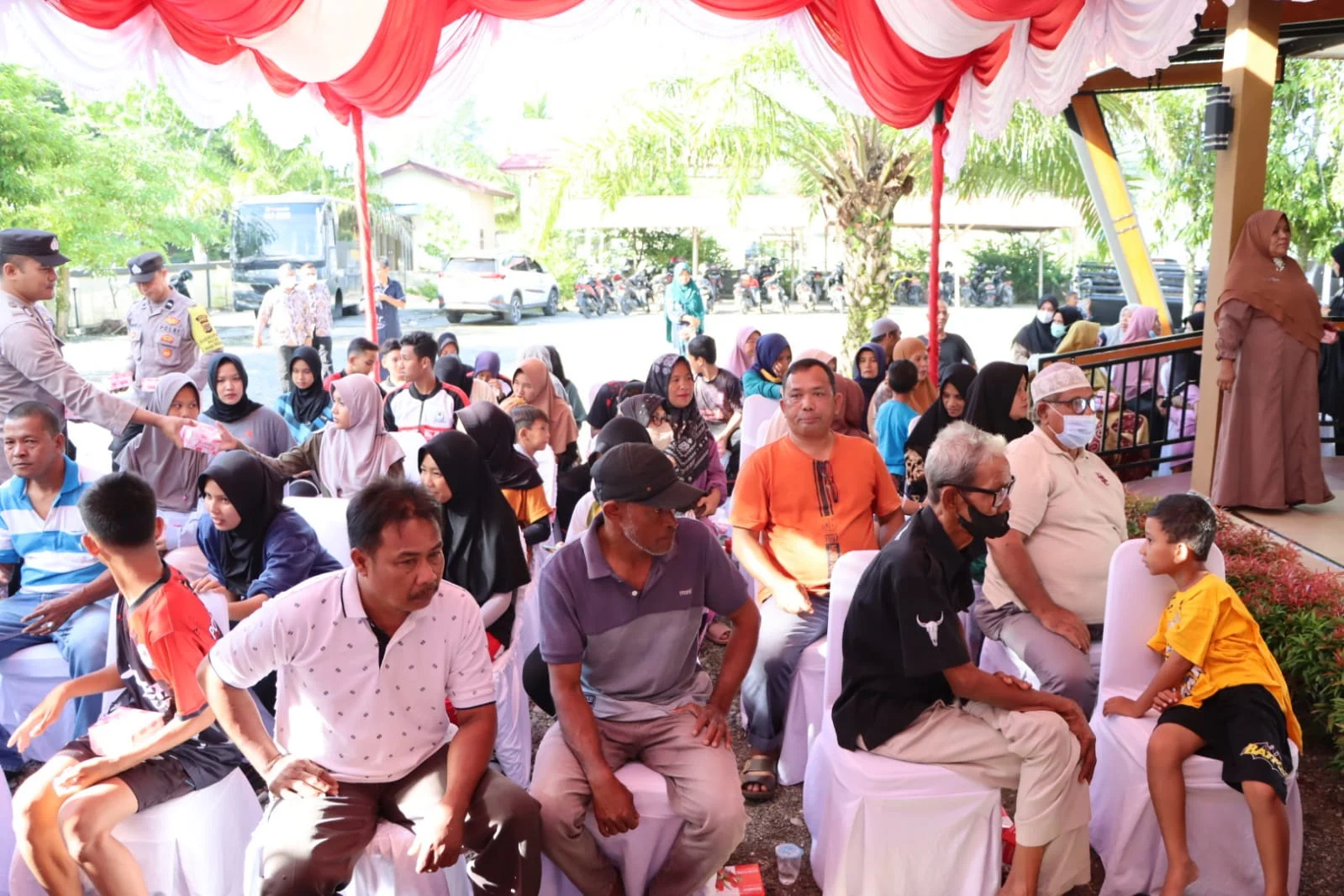 Lampaui Target, 904 Warga Diobati Gratis Menyambut Hari Bhayangkara ke-76 di Aceh Barat