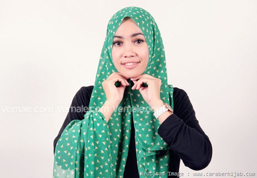 Kreasi hijab Pashmina Chiffon Motif Terbaru