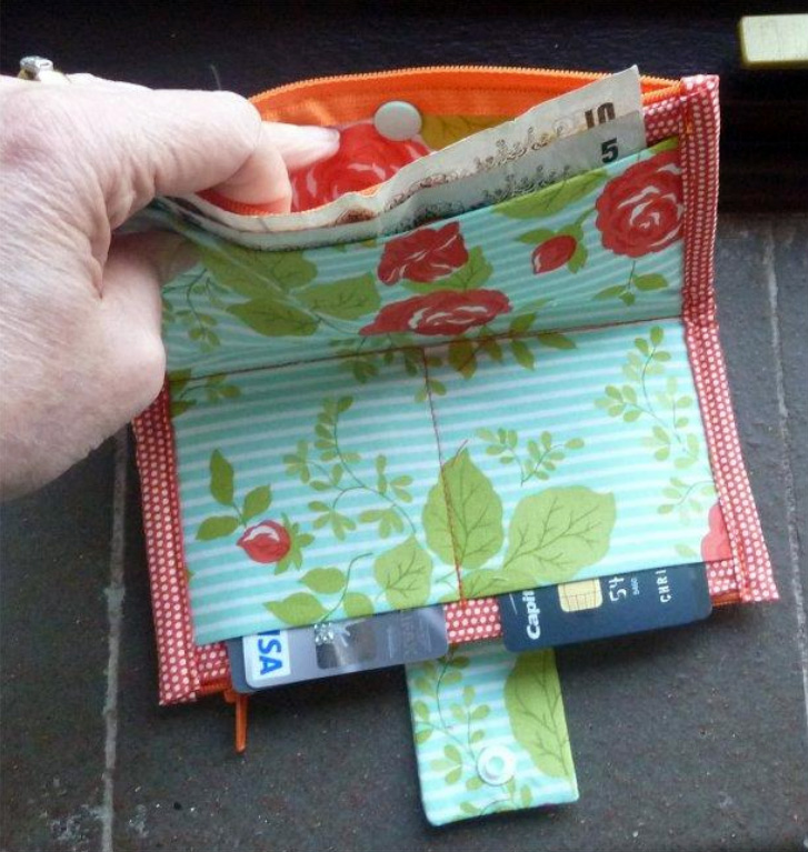 Tutorial For 2 Sided Zippered Purse Or Wallet