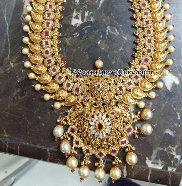 Broad Mango Long Set with Uncut Rubies