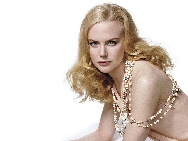 Nicole Kidman have beautiful face