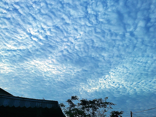 Nokia Asha 300, Mobile Photography, A Cirrocumulus Sunrise 03