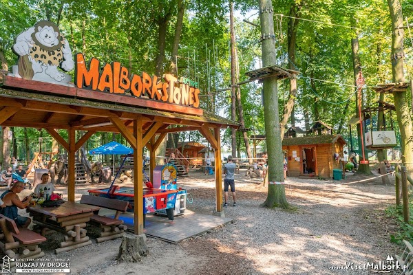 Dinopark w Malborku atrakcje dla rodzin z dziećmi