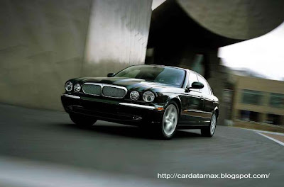 Jaguar XJ8 L (2005)