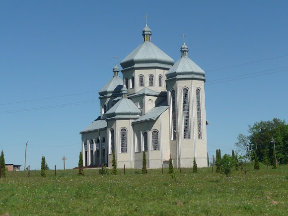 Лисовичі. Церква Різдва Пресвятої Богородиці. УГКЦ