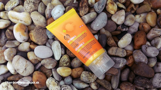 The Body Shop Vitamin C Daily Moisturiser 