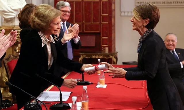 Queen Sofía of Spain presented awards to Eugenio Lopez Alonso and Patrizia Sandretto Re Rebaudengo