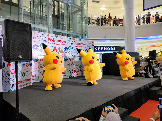 Pokemon Trading Card Games Exhibition Pikachu Dance