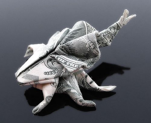 https://blogger.googleusercontent.com/img/b/R29vZ2xl/AVvXsEjXaBhOgR_cL7Om2toQ1UKhyphenhyphenU6yJBHDTwGAKWRzioGKEtSmQaG2abDrBwqgFNkPlFDqvq77woG2o7jCwUn5wqnGDPyaj7cSumoffOR1IkEIEaMB69WWvHX8ug4egB395t3AcWlFDsR6uEnz/s1600/dollar_origami_art_33.jpg