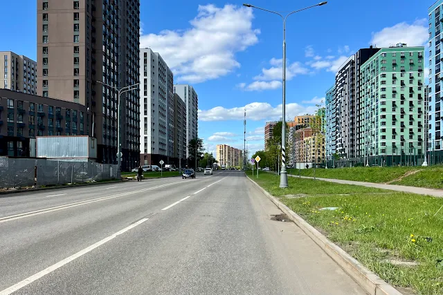 Производственная улица, жилой комплекс «Лучи»
